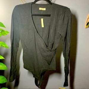 NWT Madewell Crossover Long Sleeve Bodysuit Black SZ M
